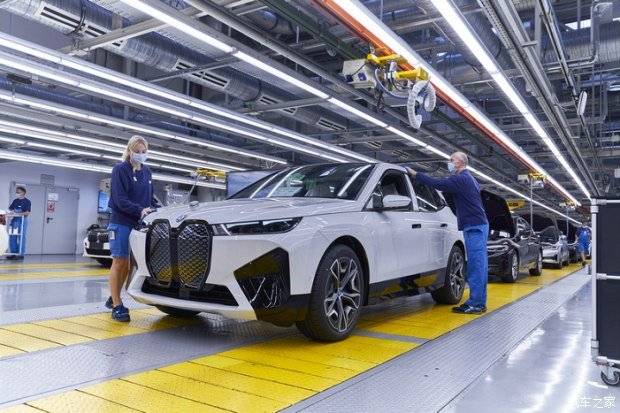 BMW iX德国丁格芬工厂投产 电气科技领域的技术开发新里程碑